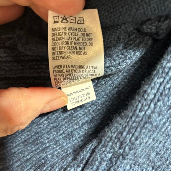 Tea Collection Kids XL Size 12 Navy Fair Isle Cardigan Button Front - Picture 7 of 8